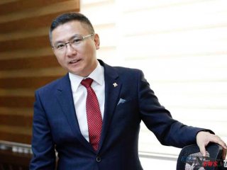 МАН зүтгэсэн хүндээ халтай гэдгээ Ц.Сандуйгаар харуулав