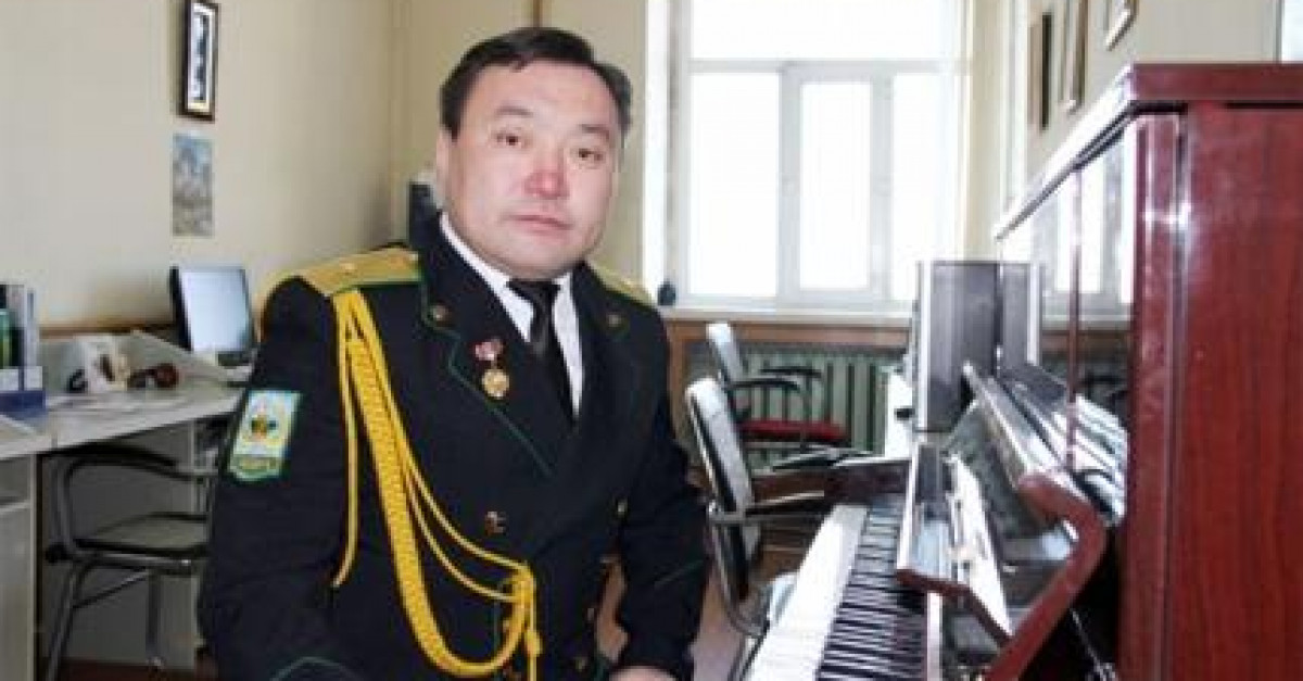 Хөгжмийн зохиолч Т.Сэр-Од "Баяр хүргэх нэрээр шагналын мөнгийг минь ...