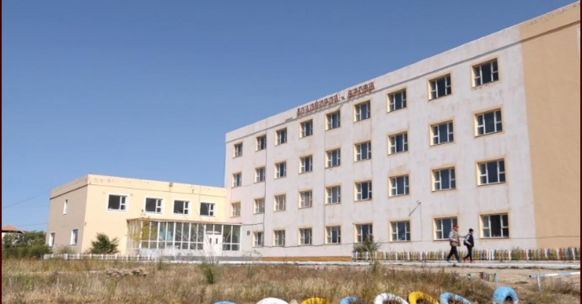 Сүхбаатар аймгийн 3 дугаар сургуулийн 20 сурагчийг зодсон гэх дотуур ...