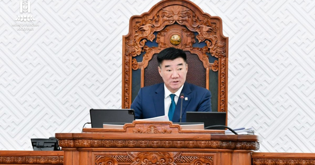 Улсын Их Хурлын гишүүнийг эгүүлэн татах тухай Монгол Улсын Ерөнхийлөгчийн санаачилсан хуулийн төслийг хэлэлцэх, эсэх хэлэлцүүлгийг явууллаа