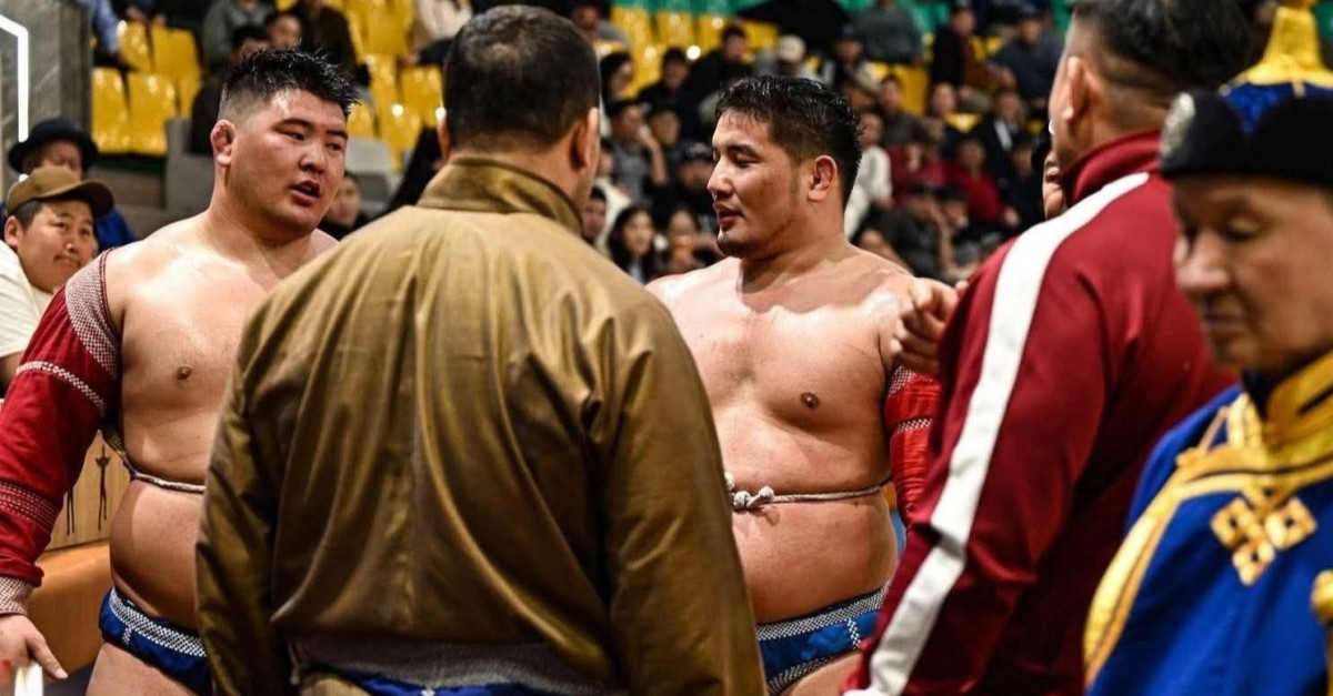 Улсын заан С.Сүхбат гаргасан үйлдэлдээ уучлалт гуйлаа