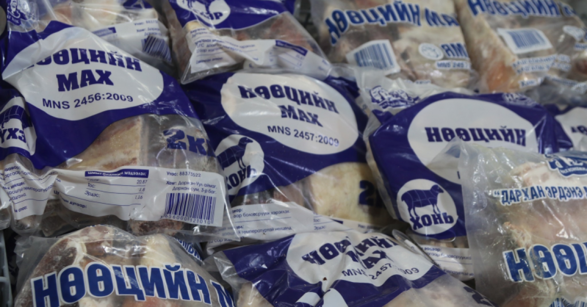 Нөөцийн үхрийн махыг 18 мянга, хонины махыг 15 мянган төгрөгөөр худалдаалж эхэллээ