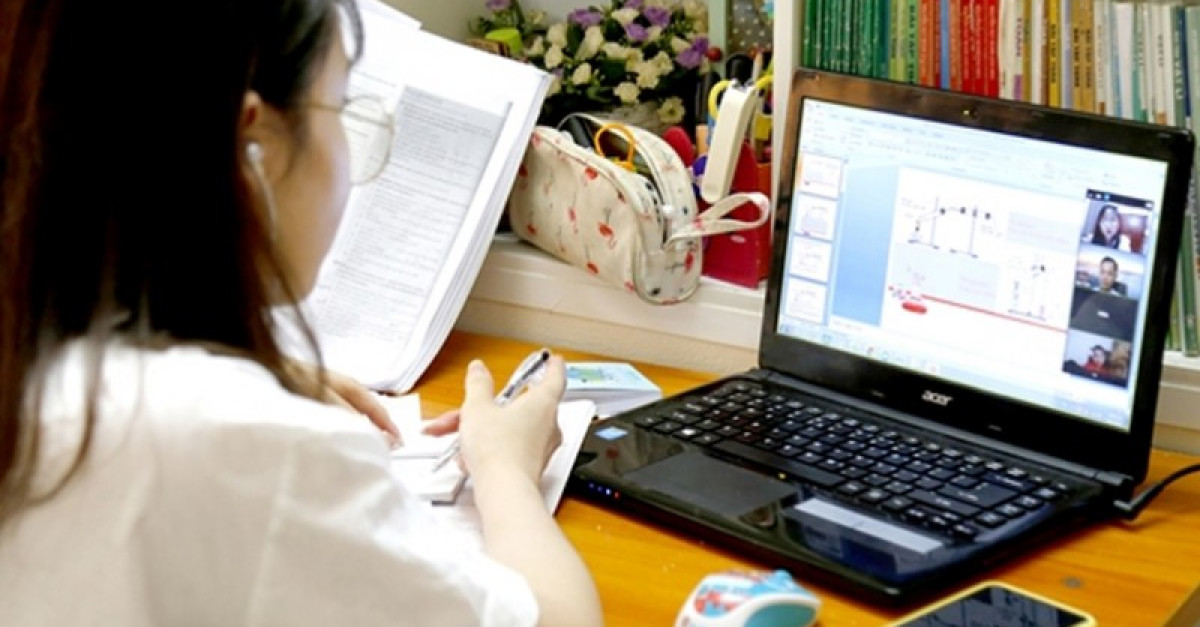 Сумын сурагчид дараагийн Элсэлтийн шалгалт, улсын хэмжээний бусад шалгалтад цахимаар оролцоно