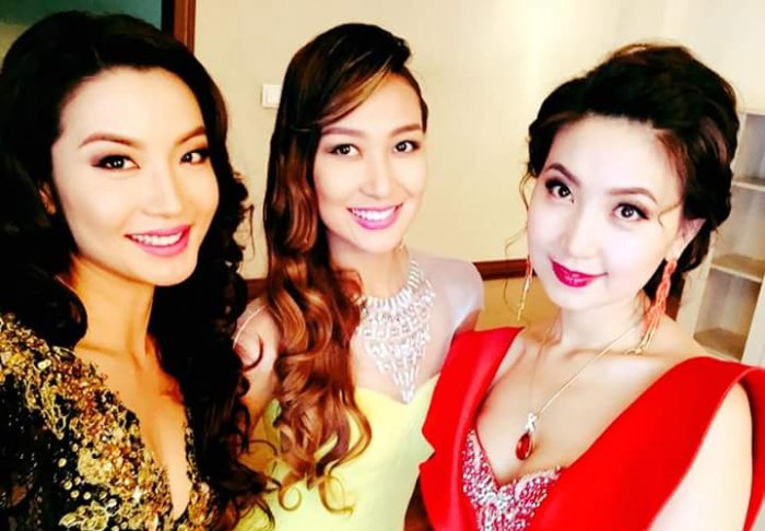 “Miss Mongolia 2015” наадам миссүүдийн оролцсон нэвтрүүлгээр эхэллээ