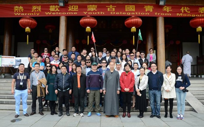 Монголын 100 залуу Хятад улсын бүтээн байгуулалттай танилцлаа