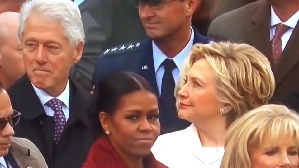 Билл Клинтон Трампын охиныг харж байгаад эхнэртээ азаартав 