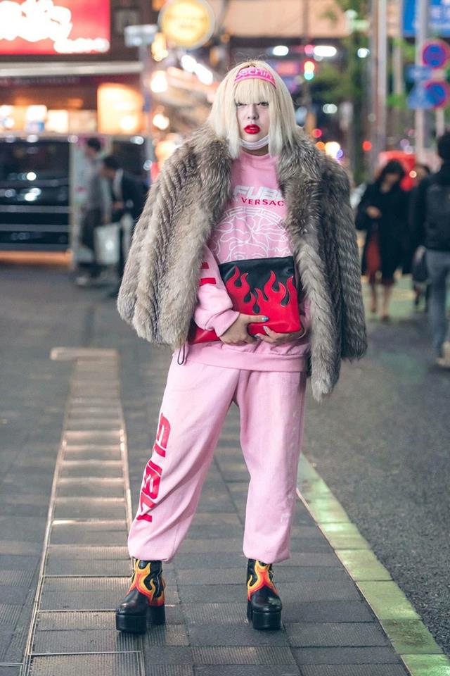 Токио "Fashion week"-ын бидний ойлгохооргүй стил /Фото/ 