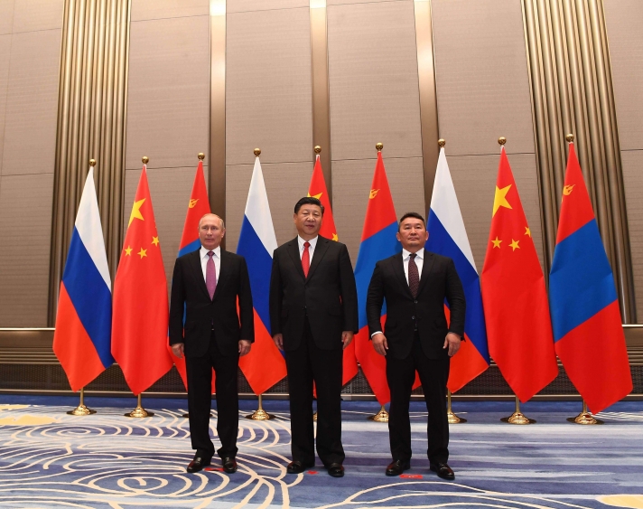 Судлаач Д.Ганхуяг: Монгол, Орос, Хятад "гурван халим"