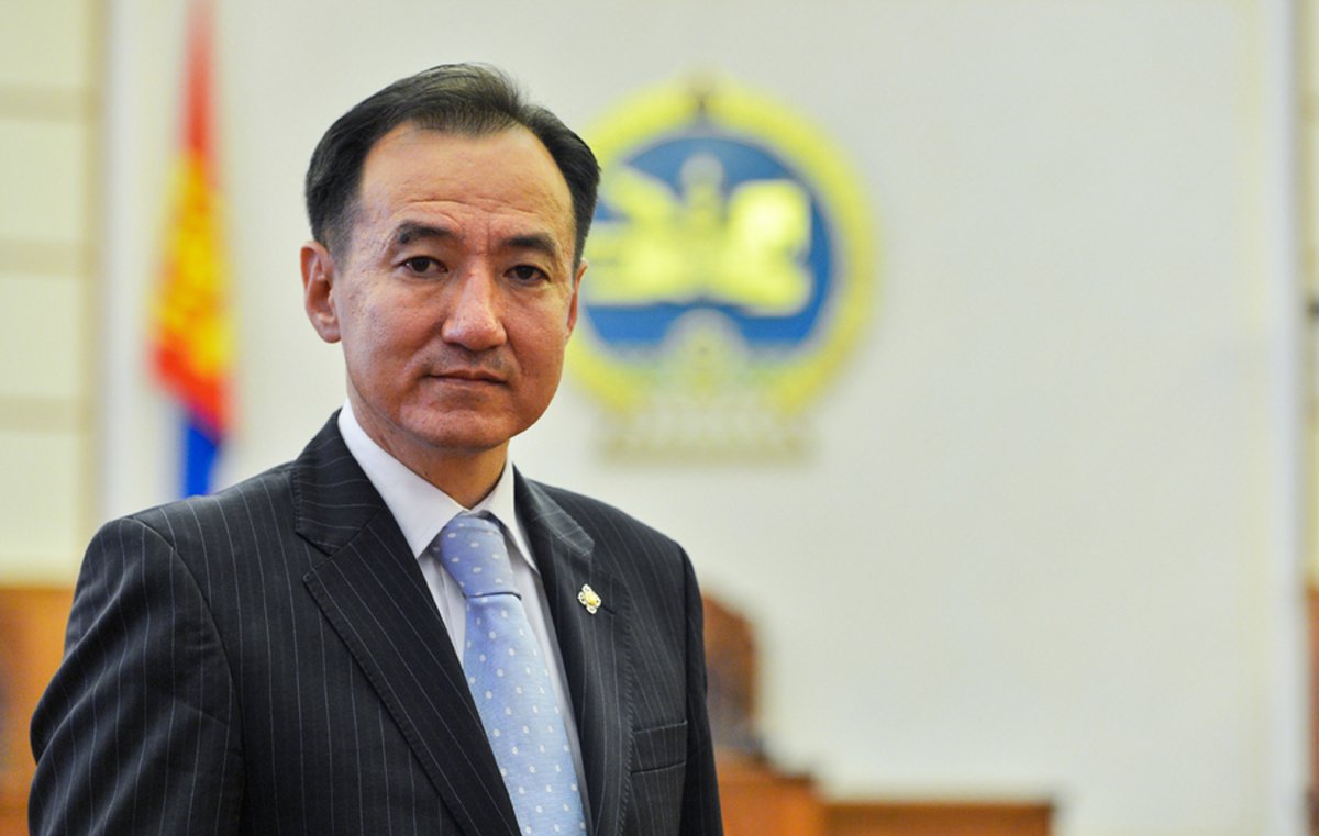 Монголын дипломатууд мафийн гэмт хэрэг үйлддэг боллоо