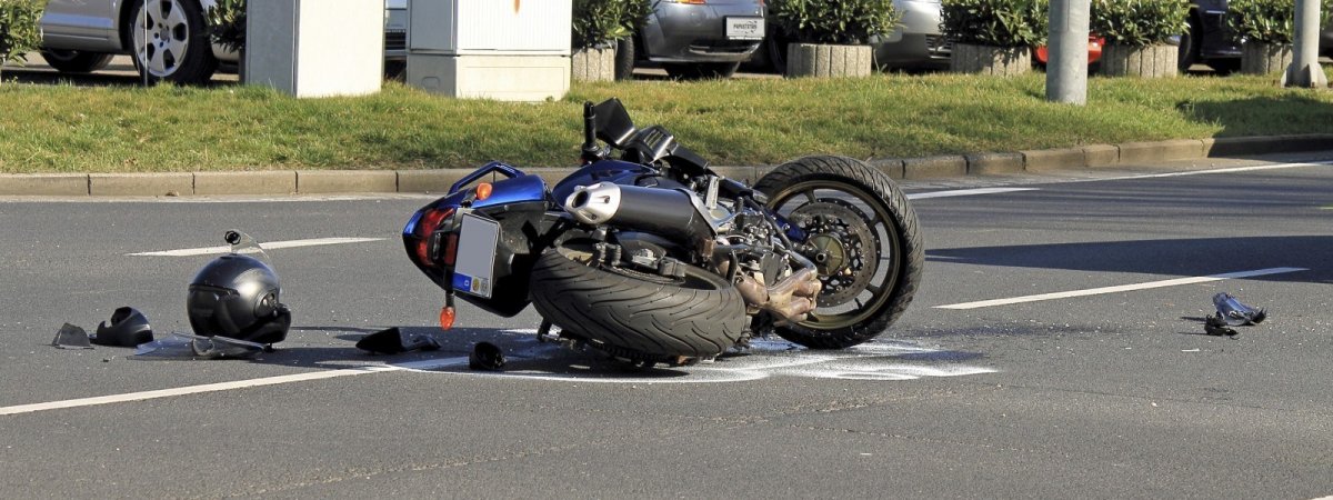 Долоо хоногт таван хүн мотоциклийн ослоор нас баржээ