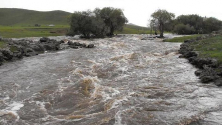 Маргааш буюу 7 сарын 11-нд Туул гол Улаанбаатар хот орчимд усны түвшин 60 см нэмэгдэж, олон жилийн дунджийг 10 см даван үерлэх төлөвтэй байна