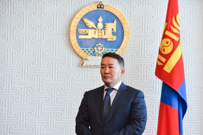Ерөнхийлөгч Х.Баттулга вакцин авахад Монгол улсад тусгайлан дэмжихийг ХБНГУ-ын Ерөнхийлөгчөөс хүслээ