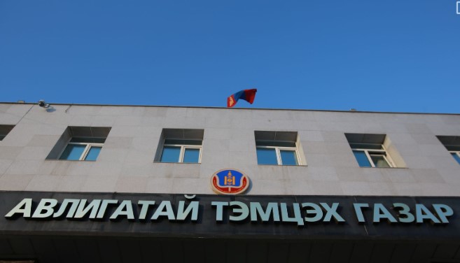 Монгол-Оросын III сургуулийн захирал асанд холбогдох хэргийг шүүхэд шилжүүлэх саналтайгаар прокурорт хүргүүлжээ
