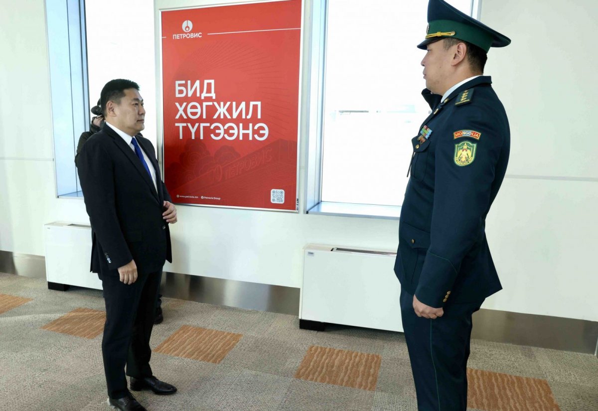   Монгол Улсын Ерөнхий сайд Л.Оюун-Эрдэнэ БНХАУ-д ажлын айлчлал хийхээр мордлоо