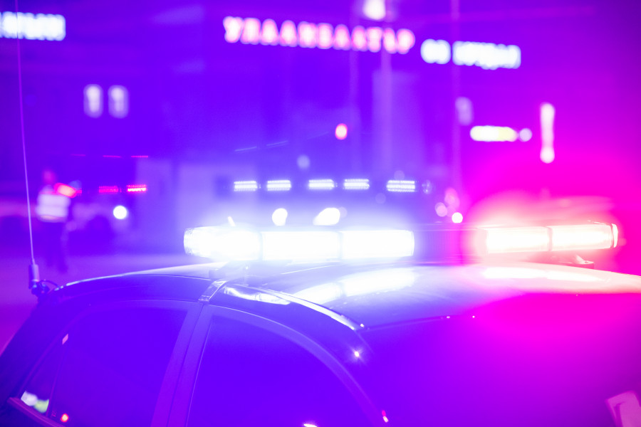 Гэртээ цоожтой байсан таван настай хүү 15 давхраас унаж амиа алджээ