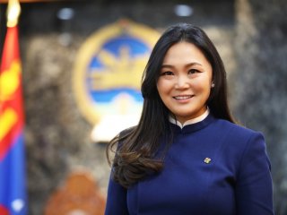 Ч.Номин: “Тамгагүй төр” жүжигт төсвөөс нэг ч төгрөг зарцуулаагүй. Б.Энхбаяр санаатайгаар удаа дараа гүтгэж байна