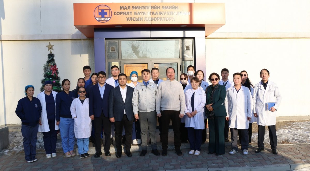 Малын вакцины хадгалалт, тээвэрлэлтийн горимыг малчны хотонд хүрэх хүртэл мөрдүүлж ажиллахыг үүрэг болгов