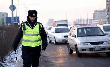 Баярын өдрүүдэд согтуугаар тээврийн хэрэгсэл жолоодсон 77 зөрчил бүртгэгджээ