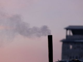 Давхар шаталтат 32,000 зуухыг шүүхийн шийдвэрээр худалдан авч, айл өрхүүдэд суурилуулсан