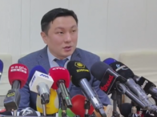 Аж ахуйн нэгжүүдийн зүгээс АИ-95 шатахууныг литр тутамд 1000 төгрөгөөр нэмэх санал ирүүлсэн гэв