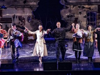 "Намайг дагуулаад яваач" драмын жүжгийг үзэх ТАВАН шалтгаан