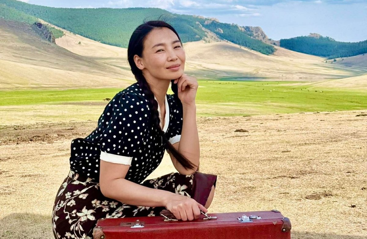 Гавьяат жүжигчин, бүжигчин М.Бямбаа &ldquo;Сэтгэлийн уяа&rdquo; кинонд гол дүр бүтээжээ