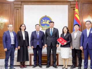 Төрийн нууцын тухай хуулийн төслийг өргөн мэдүүллээ