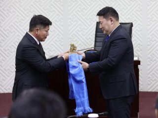 "Үеэлүүдийн" улс төр дэх сүүлчийн өдрүүд