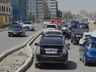 Нэгдүгээр хорооллын арын авто замын зураг төсөлд шаардлагатай өөрчлөлтийг оруулж иргэдэд танилцуулахаар болжээ