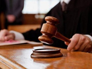 Замын-Үүдээр бусдын тээврийн хэрэгсэлд нуугдан хилээр нэвтрэхийг завдсан хэргийг шүүхэд шилжүүлжээ