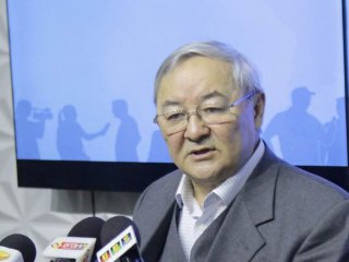 Ц.Монгол: Нэг гэрээг гэмт хэрэг гээд, нөгөөг нь орхих нь шударга ёс уу?