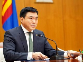 С.Амарсайхан ч Ерөнхийлөгчид нэр дэвших санаатай даг шүү