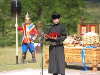 Фото: Төрийн тахилгат Зүрх хайрханы төрийн тахилга ёслол боллоо