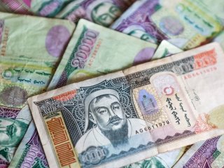  ЕБС-ийн захирлын үүргийг түр орлон гүйцэтгэгч манаачтайгаа бүлэглэн эзэмшлийнх нь дансаар заал, зогсоолын төлбөр ₮121.5 саяыг авчээ 