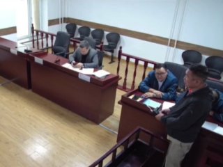 Өвөрхангай аймгийн Засаг дарга асан А.Ишдоржийн нийтийн албанд ажиллах эрхийг бүх насаар нь хасаж, 12 жил нэг сарын хугацаагаар хорих ял оноов